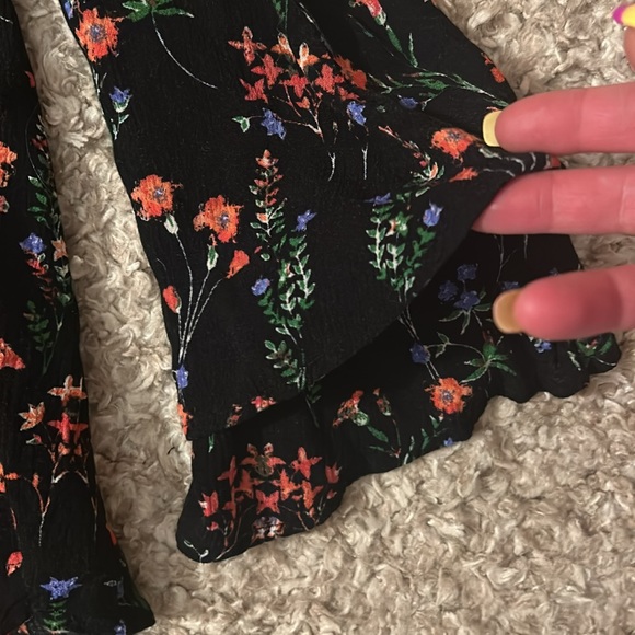 Honey Punch Flowy Long Sleeve Floral Romper - Picture 3 of 10